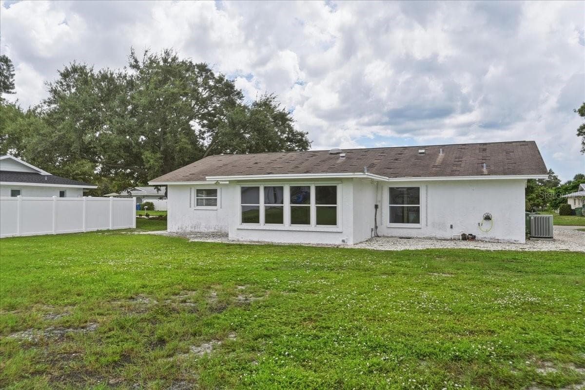 Single Family Residence at 7312 17TH AVE W, BRADENTON, photo 6 of 27