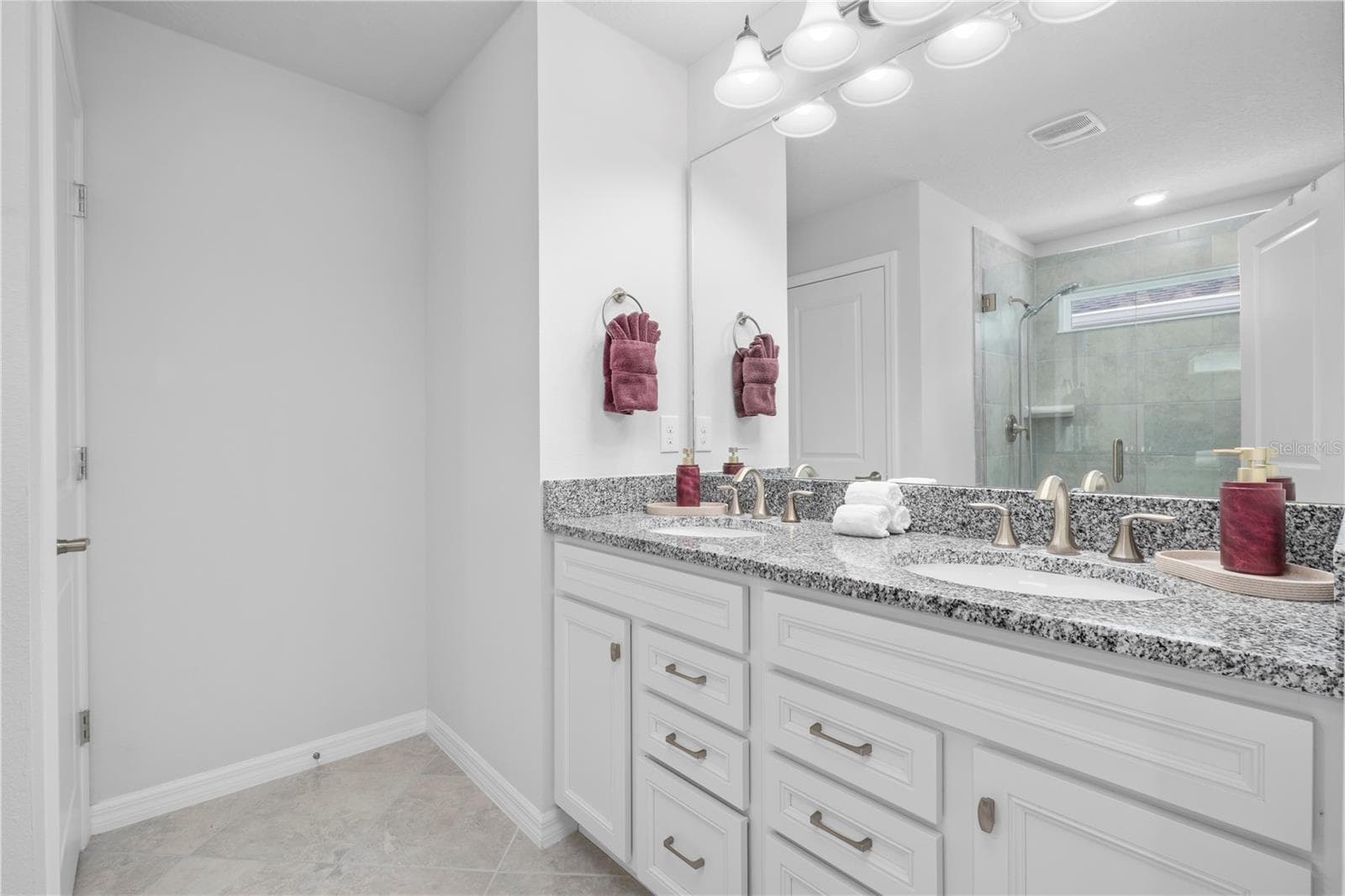 Townhouse at 2224 GOPHER TORTOISE TER, OAKLAND, photo 11 of 39