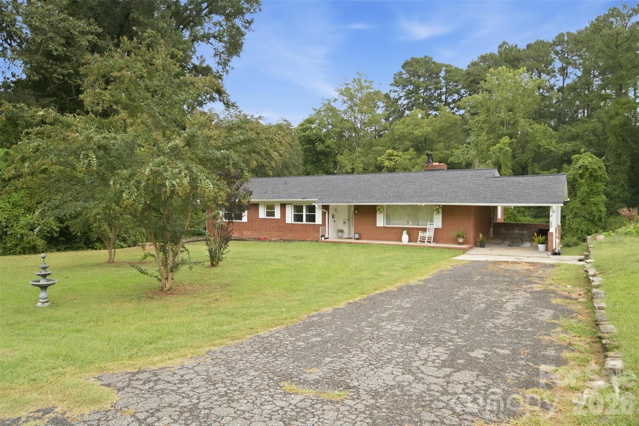 914 Springdale Lane