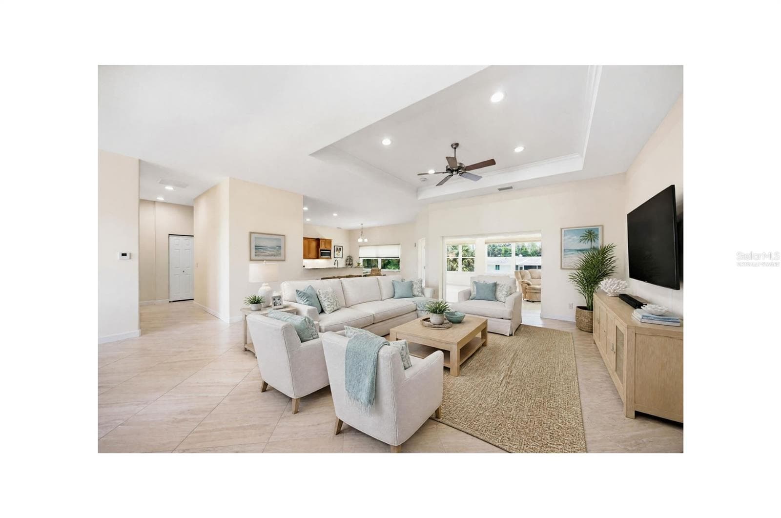 Virtually Staged Livingroom - 200 MONTANA AVE, NOKOMIS