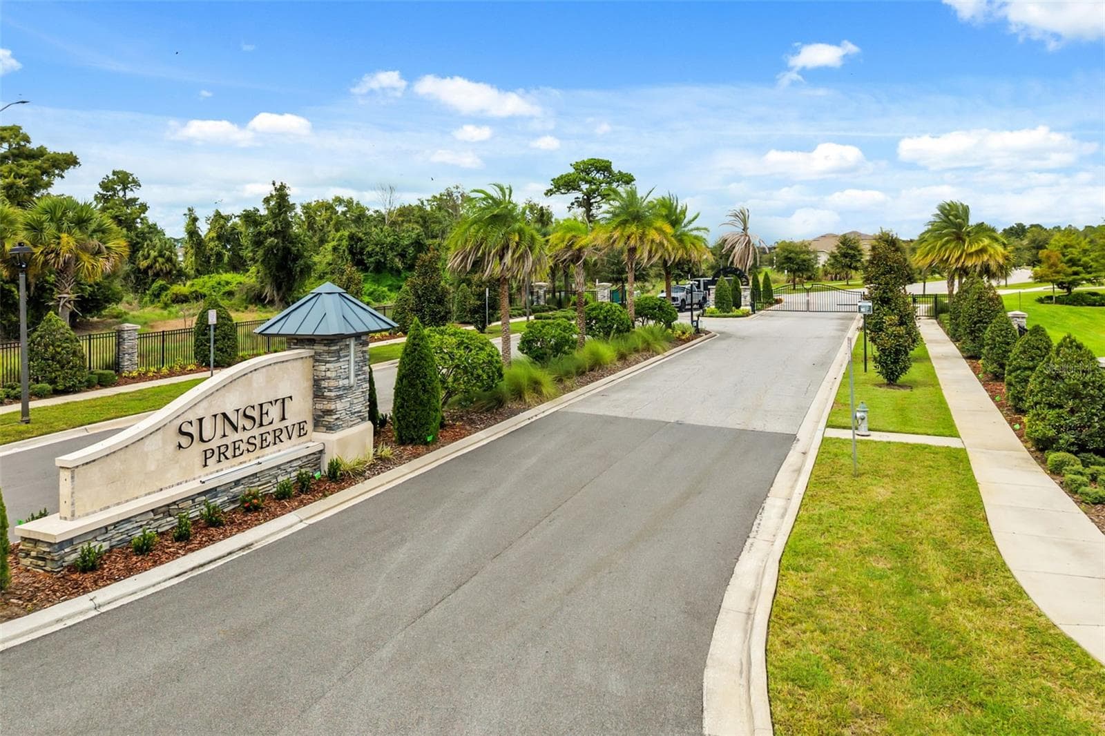 Sunset Preserve is a luxury gated community! - 4348 SUNSET PRESERVE BLVD, ORLANDO