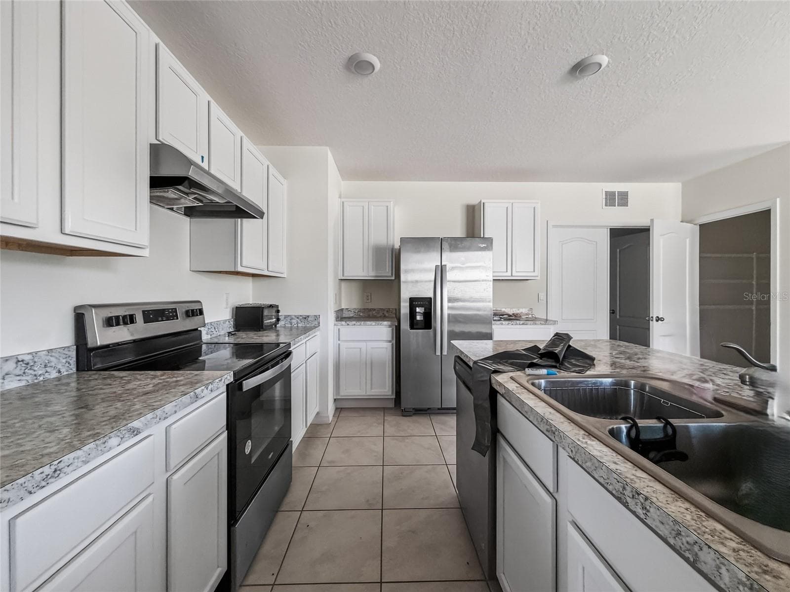 Single Family Residence at 1657 ROSY DALE CIR, DAVENPORT, photo 5 of 19