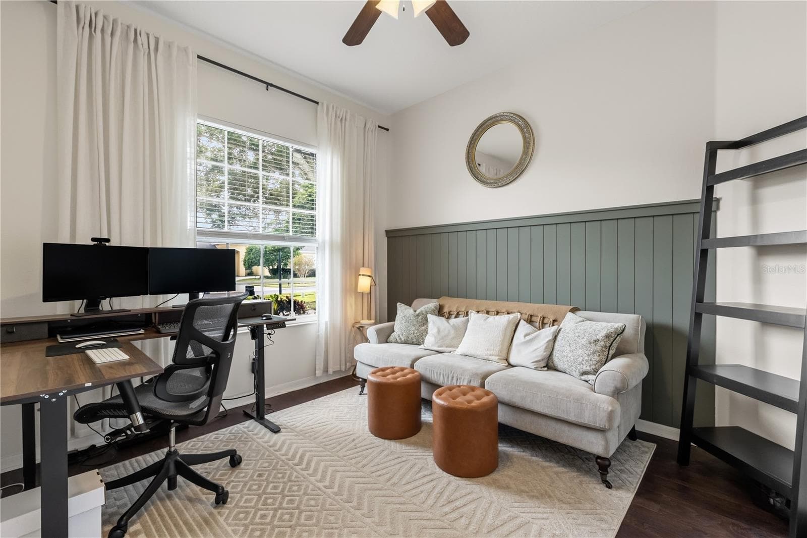 Single Family Residence at 4247 CRANMORE CT, BELLE ISLE, photo 8 of 44