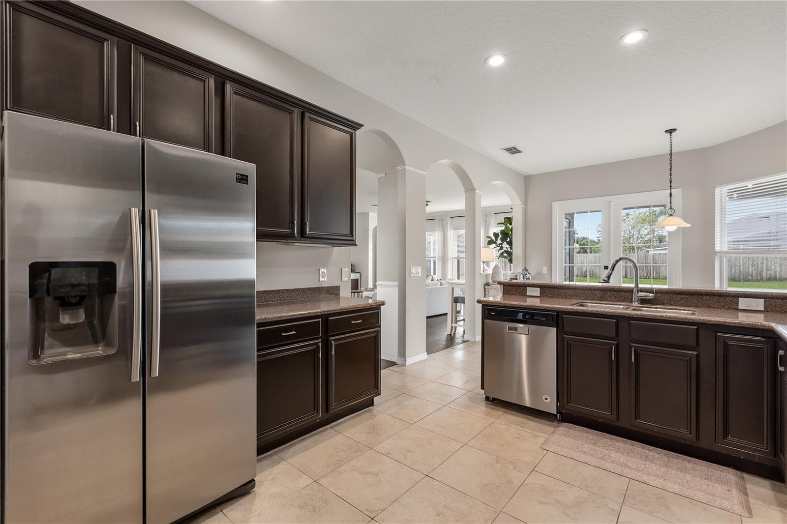 Single Family Residence at 4247 CRANMORE CT, BELLE ISLE, photo 15 of 44