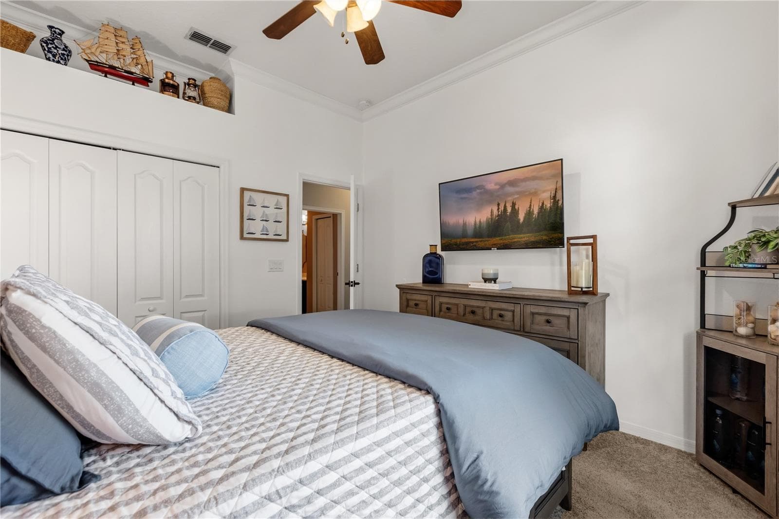 Single Family Residence at 4247 CRANMORE CT, BELLE ISLE, photo 32 of 44