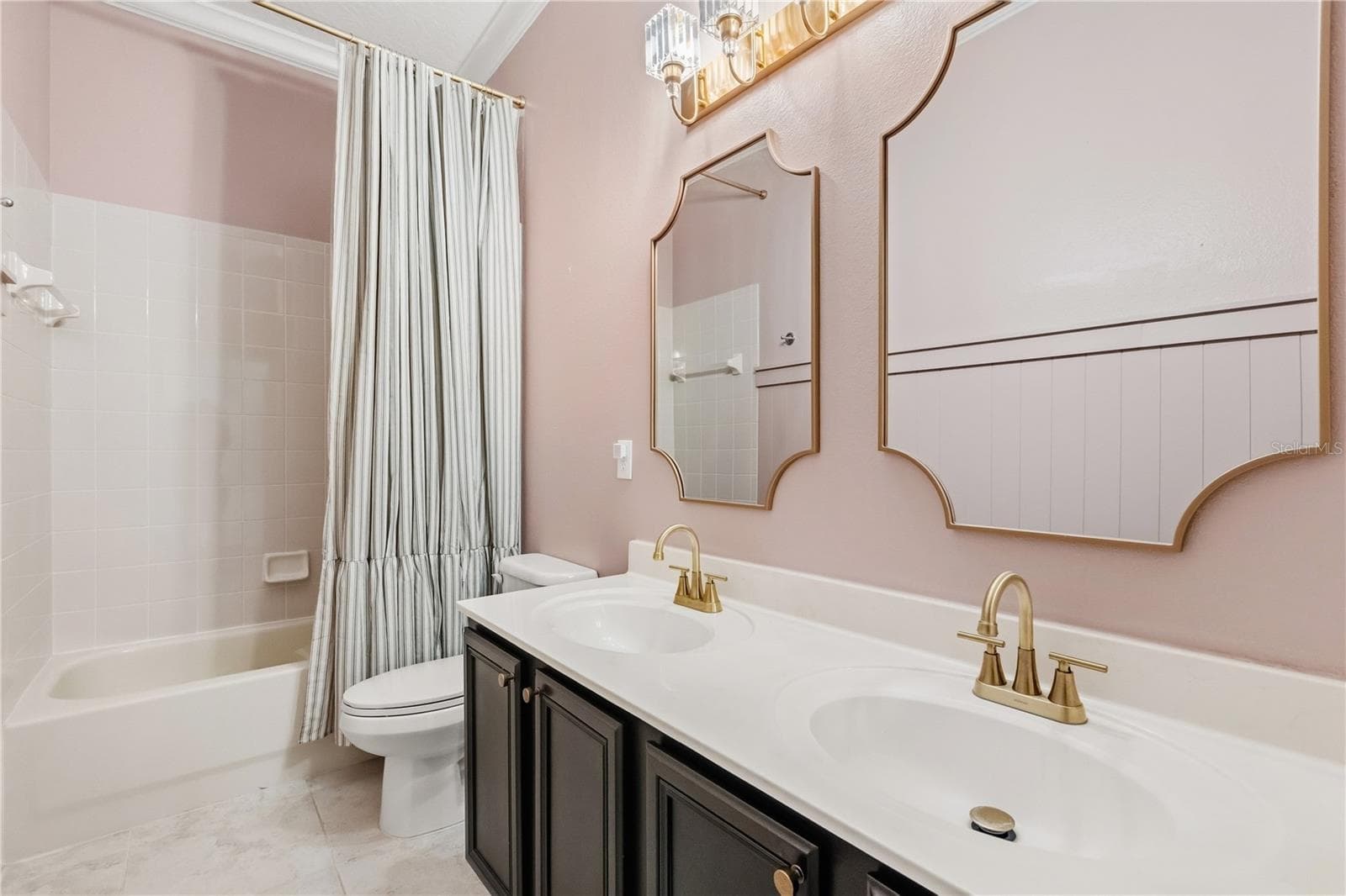 Single Family Residence at 4247 CRANMORE CT, BELLE ISLE, photo 33 of 44