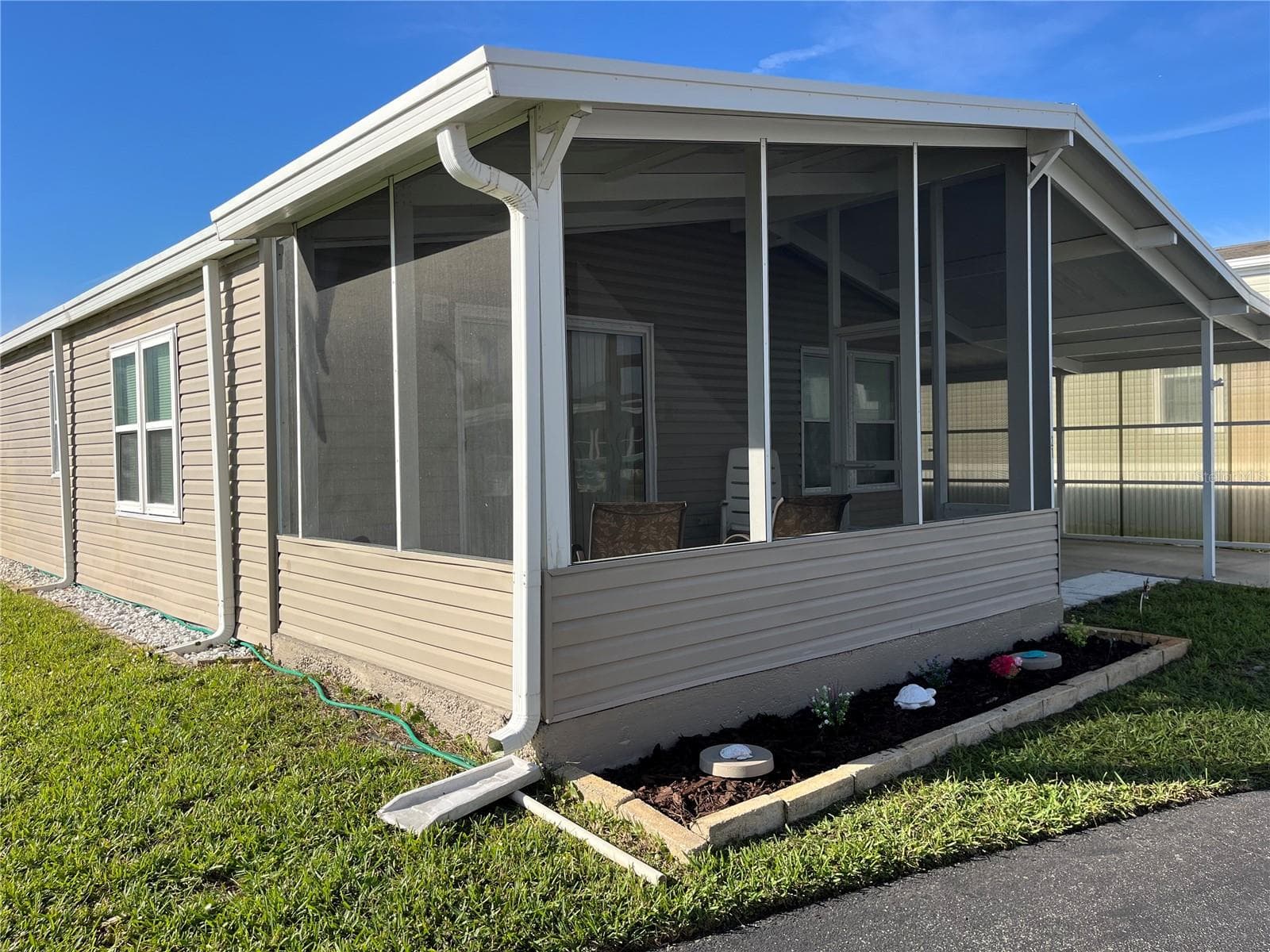 Manufactured Home at 21 WINDWARD DR, FLAGLER BEACH, photo 7 of 62