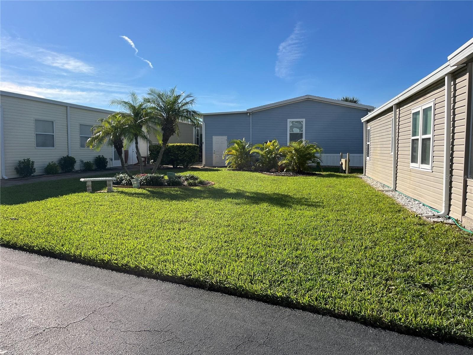 Manufactured Home at 21 WINDWARD DR, FLAGLER BEACH, photo 8 of 62