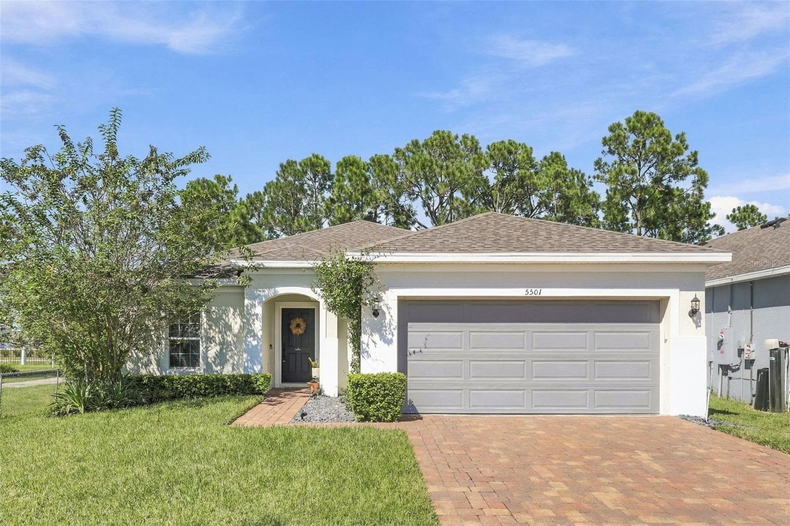 5501 SABAL DR