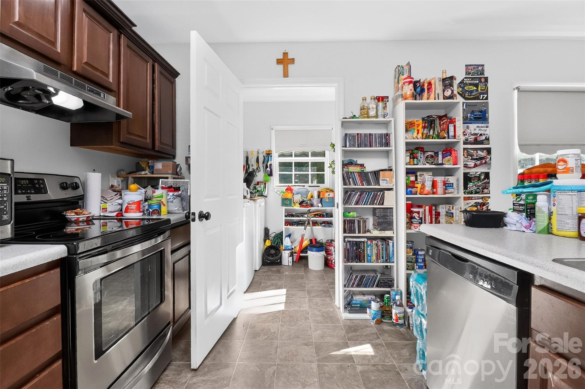 Single Family Residence at 2454 Oak Valley Lane, Maiden, photo 13 of 45