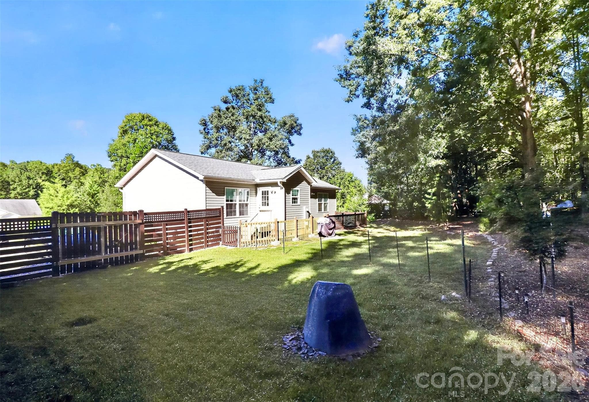 Single Family Residence at 2454 Oak Valley Lane, Maiden, photo 31 of 45