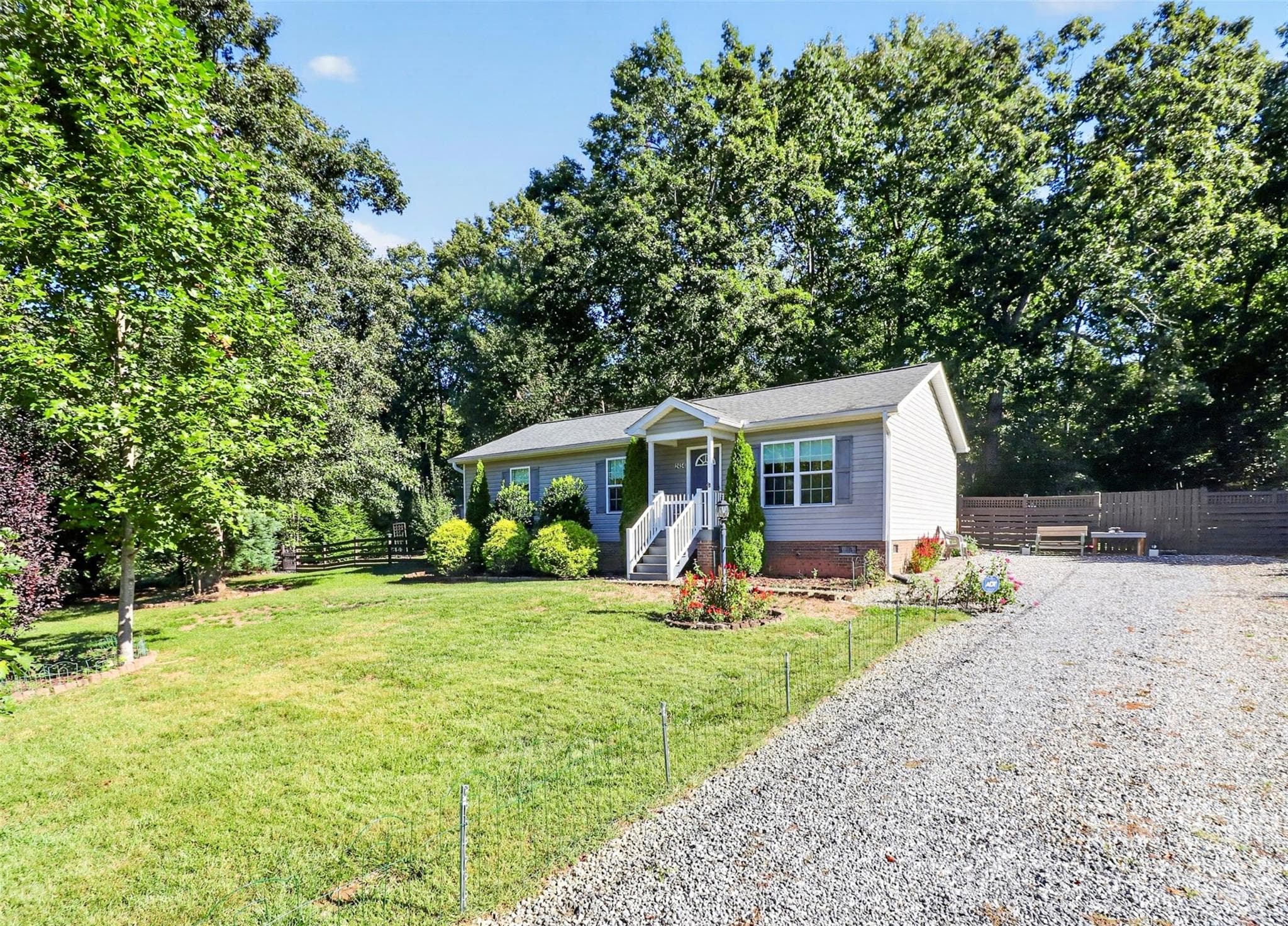Single Family Residence at 2454 Oak Valley Lane, Maiden, photo 43 of 45