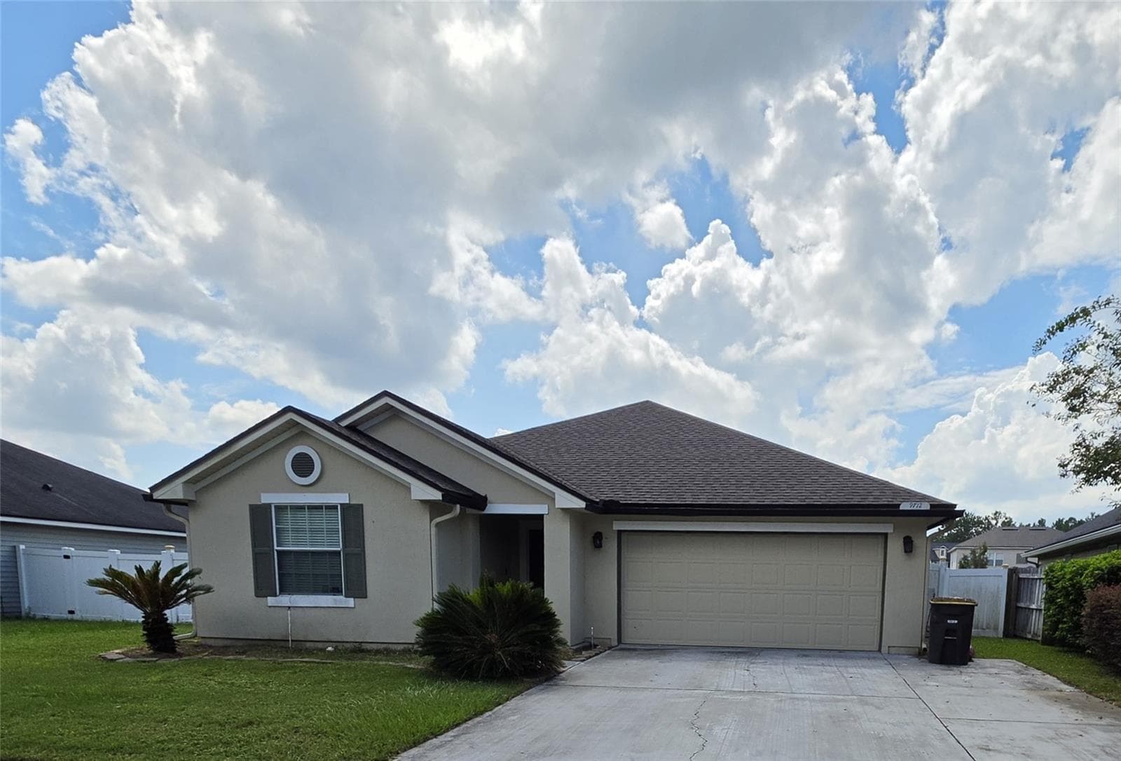 Single Family Residence at 9712 WOODSTONE MILL DR, JACKSONVILLE, photo 2 of 19