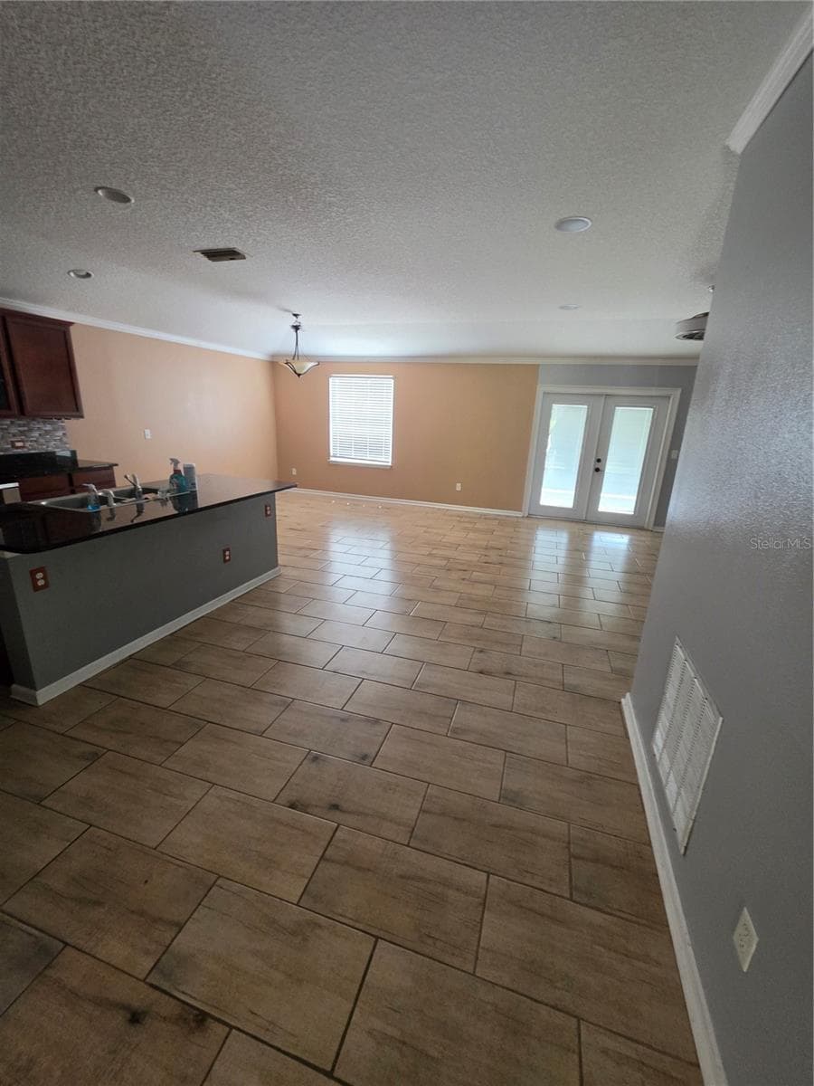 Single Family Residence at 9712 WOODSTONE MILL DR, JACKSONVILLE, photo 4 of 19