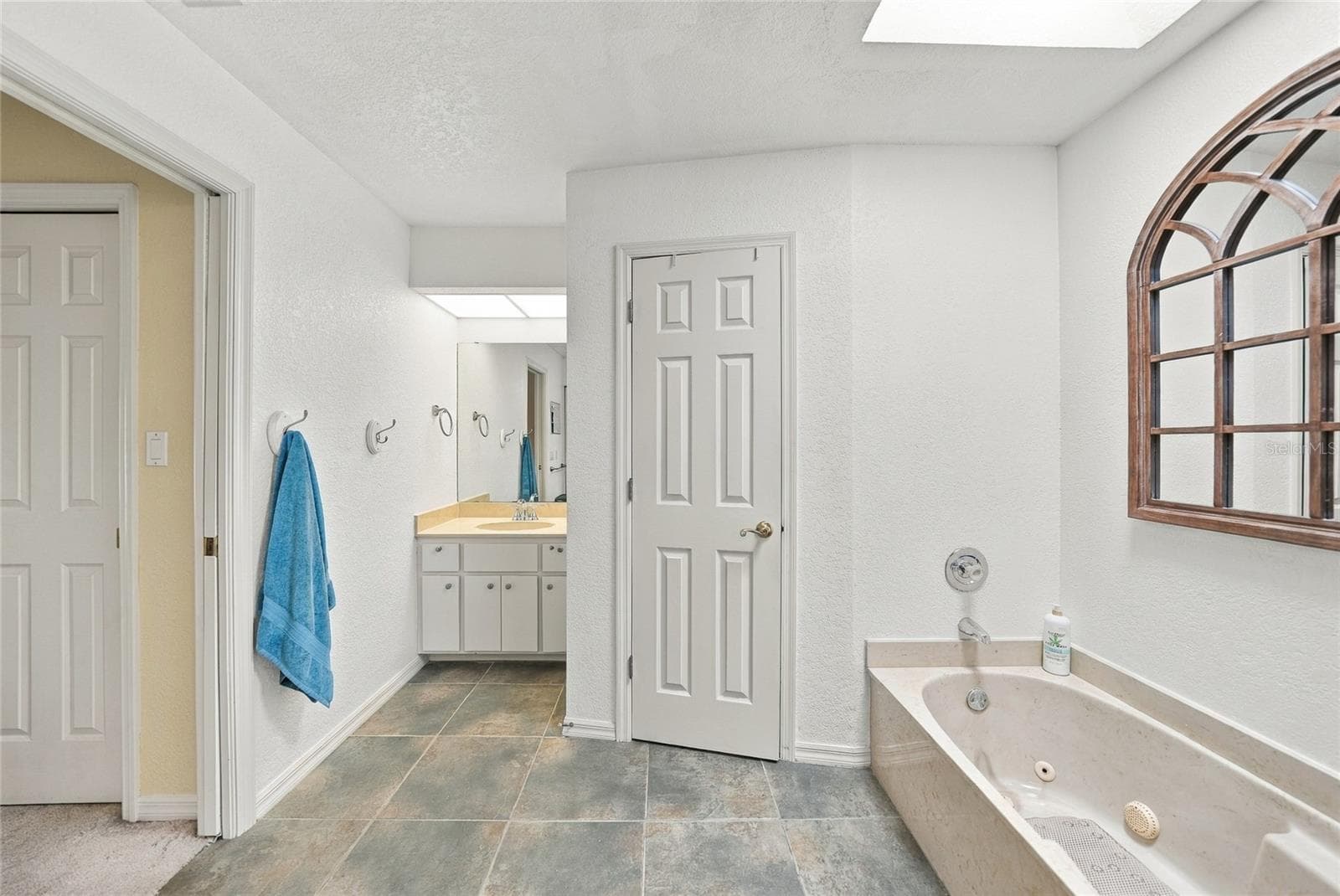 Single Family Residence at 1374 NAVIGATOR RD, PUNTA GORDA, photo 25 of 38