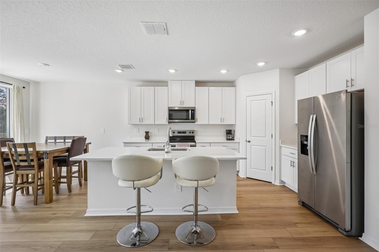 Single Family Residence at 7156 RAY CREEK DR, BROOKSVILLE, photo 9 of 25