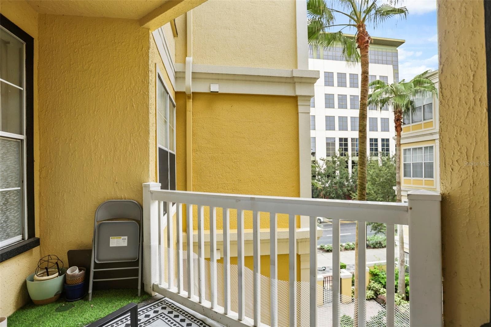 Private balcony - 860 N ORANGE AVE #323, ORLANDO