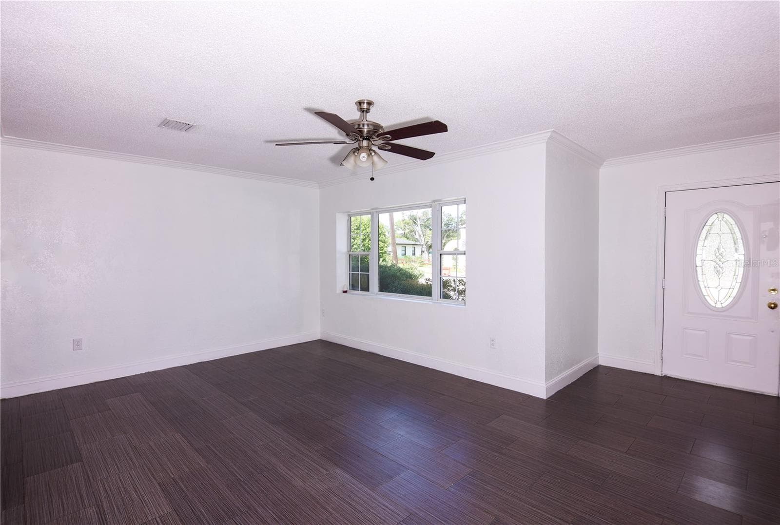 Single Family Residence at 1655 DREW ST, CLEARWATER, photo 11 of 59