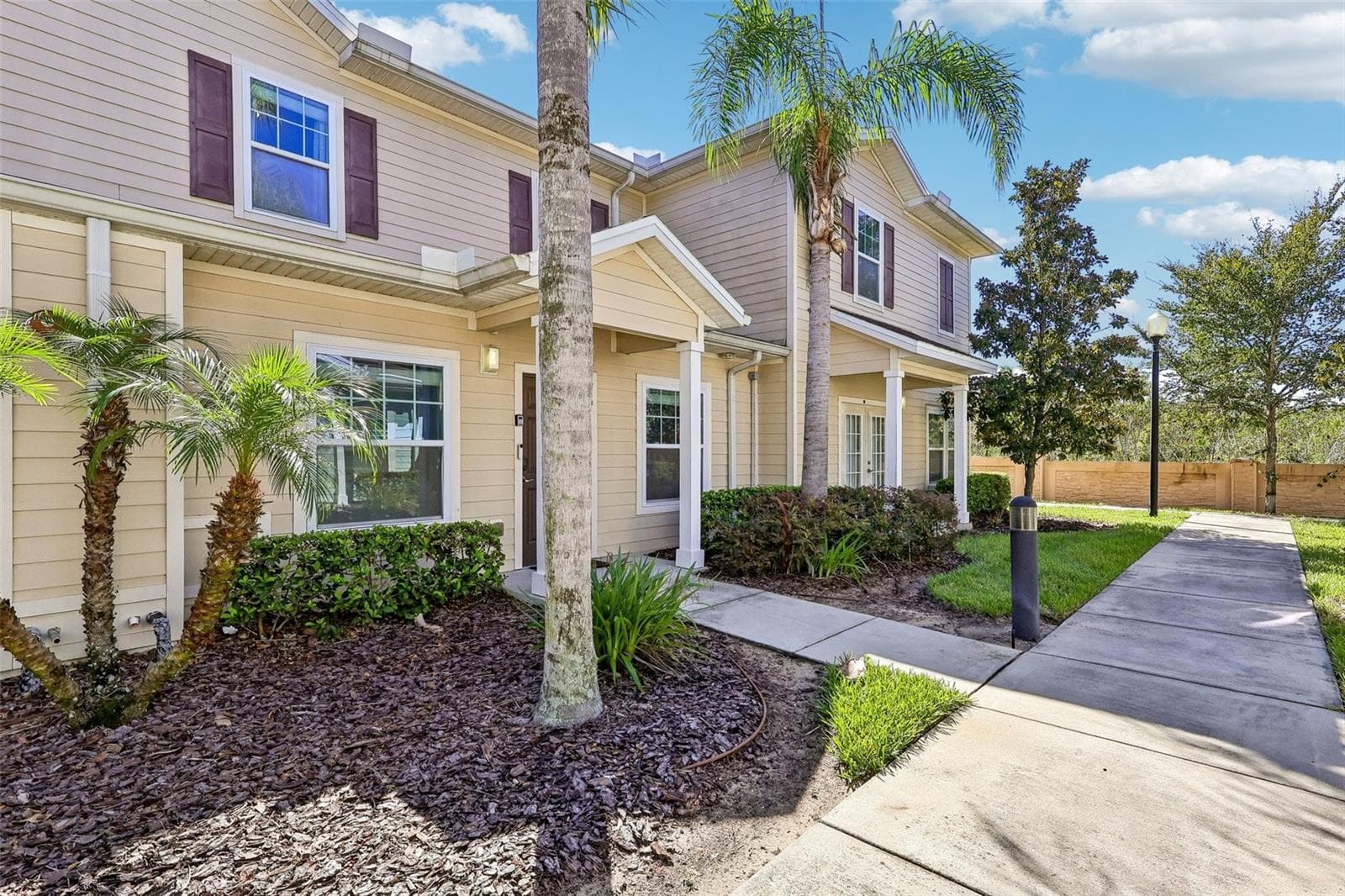 Townhouse at 3210 GOLD LN, KISSIMMEE, photo 3 of 56