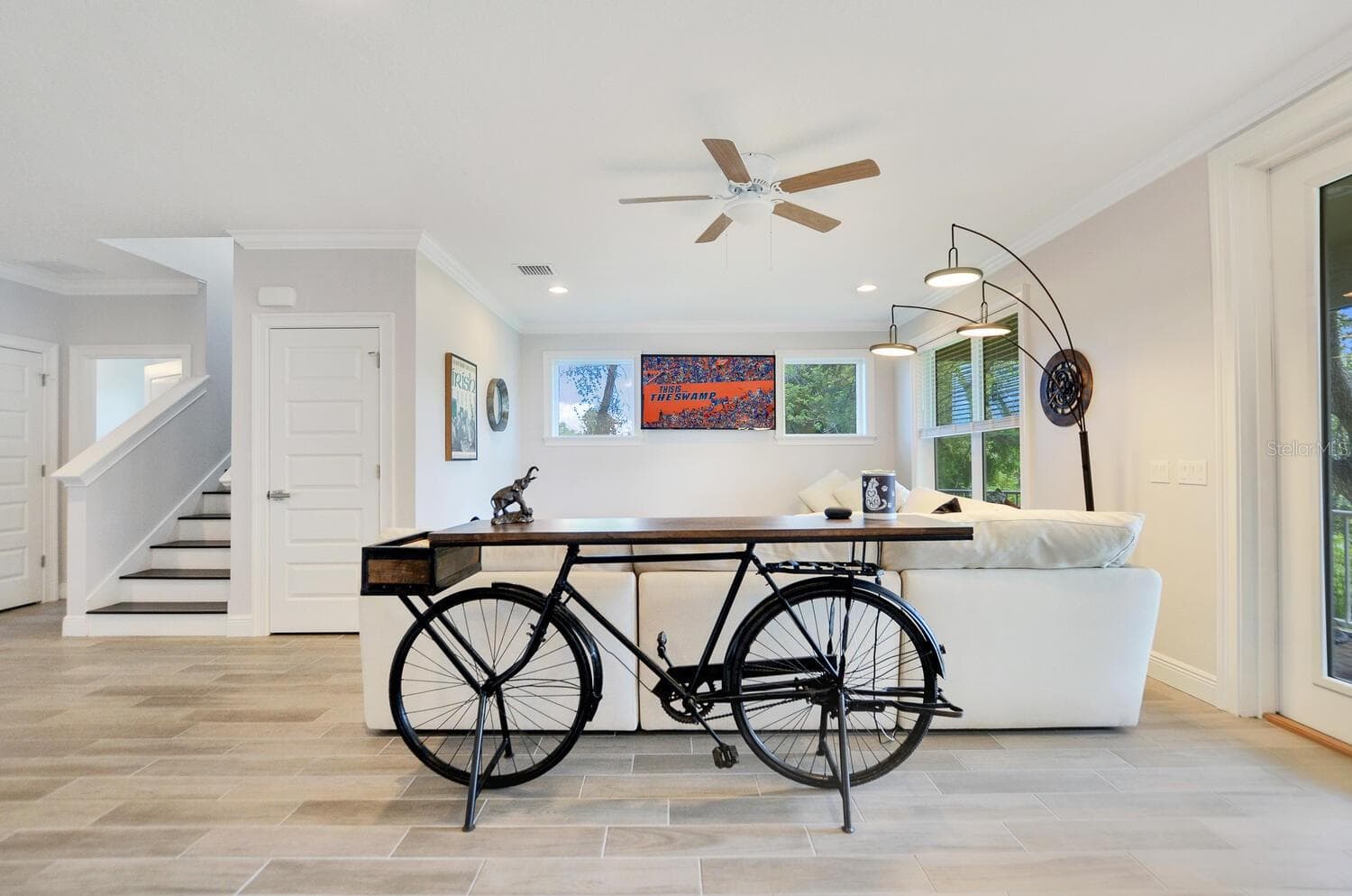 Single Family Residence at 7210 S MASCOTTE ST, TAMPA, photo 10 of 36