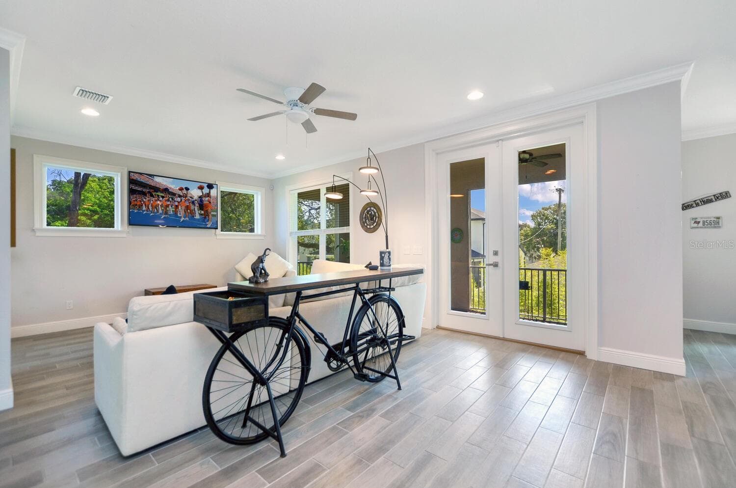 Single Family Residence at 7210 S MASCOTTE ST, TAMPA, photo 11 of 36
