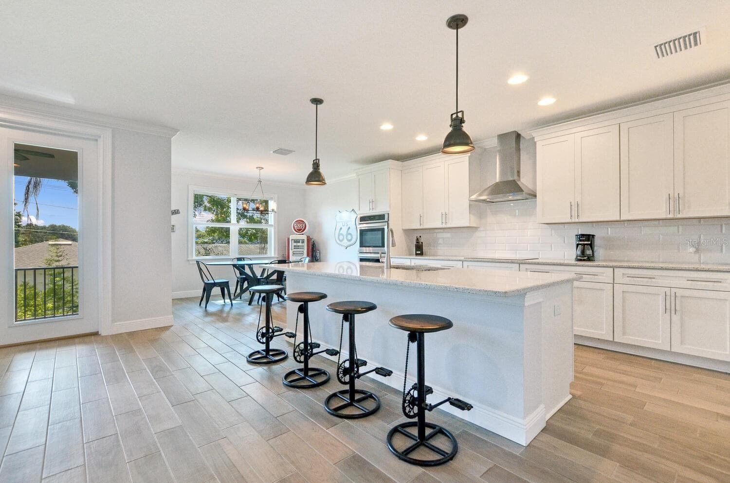 Single Family Residence at 7210 S MASCOTTE ST, TAMPA, photo 15 of 36