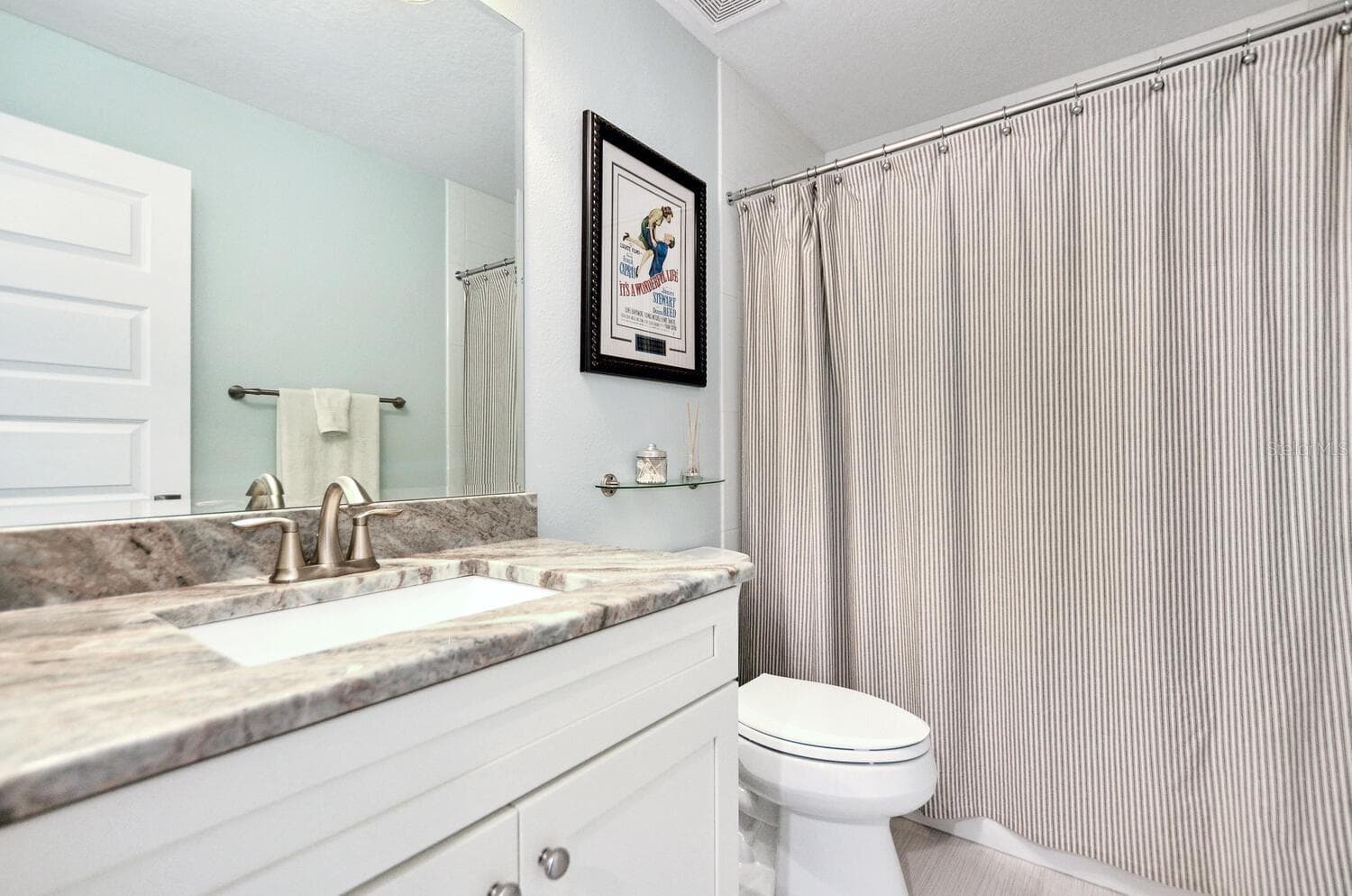 guest bath - 7210 S MASCOTTE ST, TAMPA