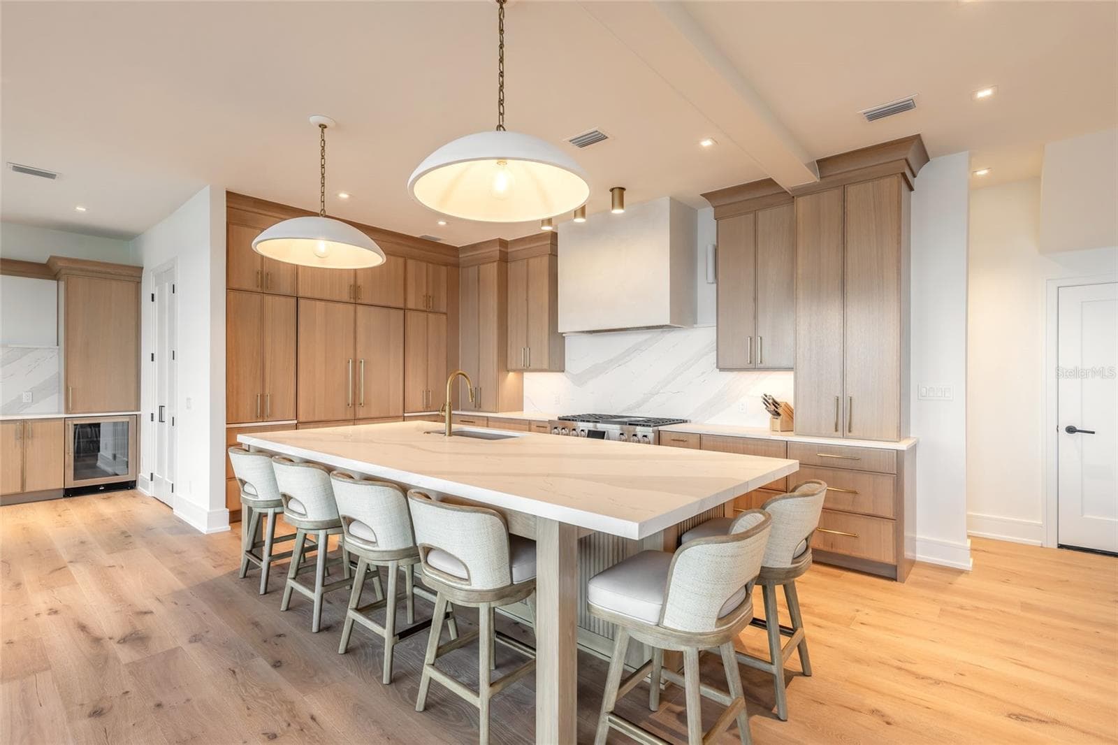 Kitchen Island - 4643 VAN KLEECK DR, NEW SMYRNA BEACH
