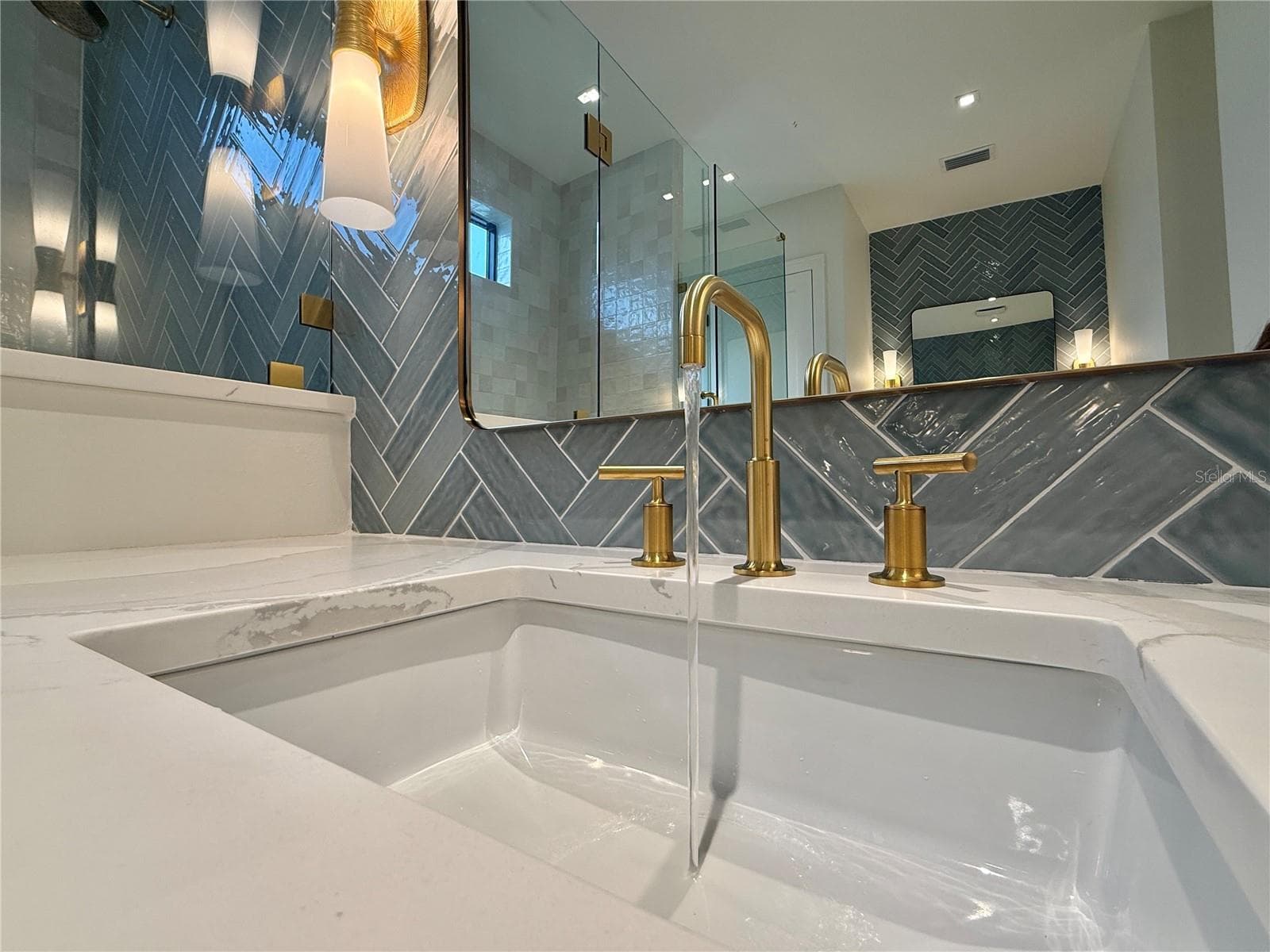 Primary Sink - 4643 VAN KLEECK DR, NEW SMYRNA BEACH