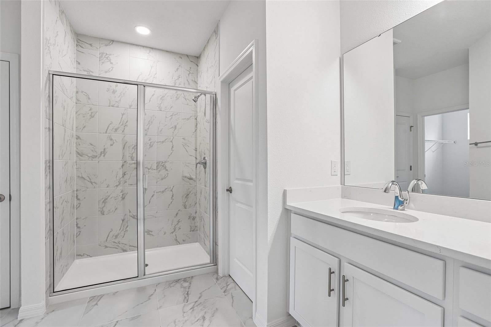 Townhouse at 607 SILVER STREAM CT, BRANDON, photo 31 of 34