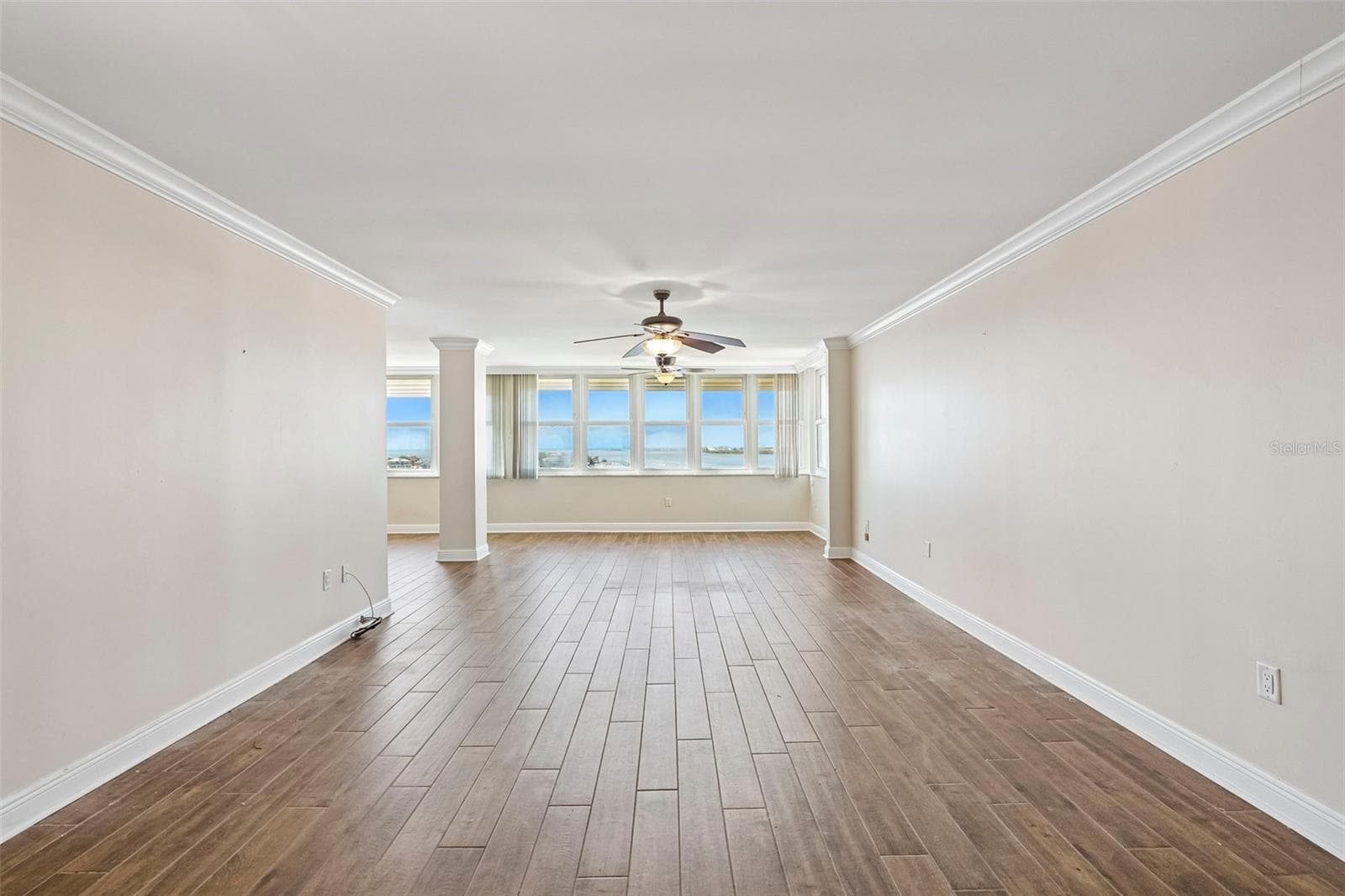 Condominium at 5108 BRITTANY DR S #805, ST PETERSBURG, photo 4 of 28