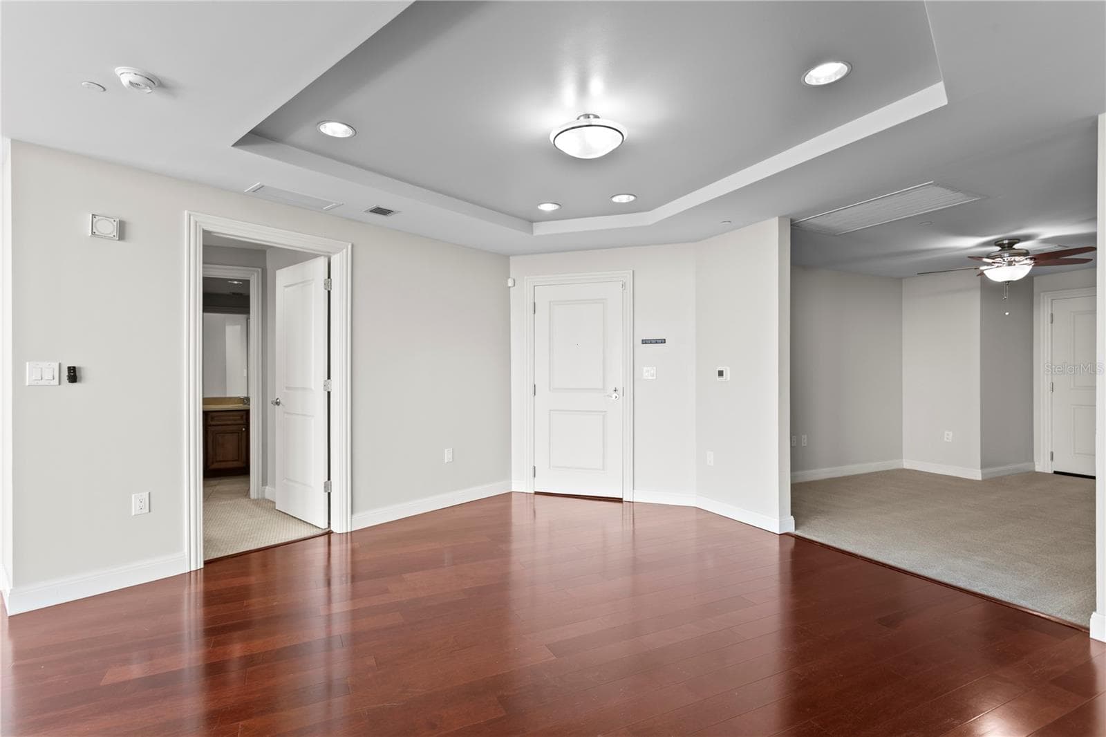 Condominium at 450 KNIGHTS RUN AVE #1004, TAMPA, photo 41 of 60
