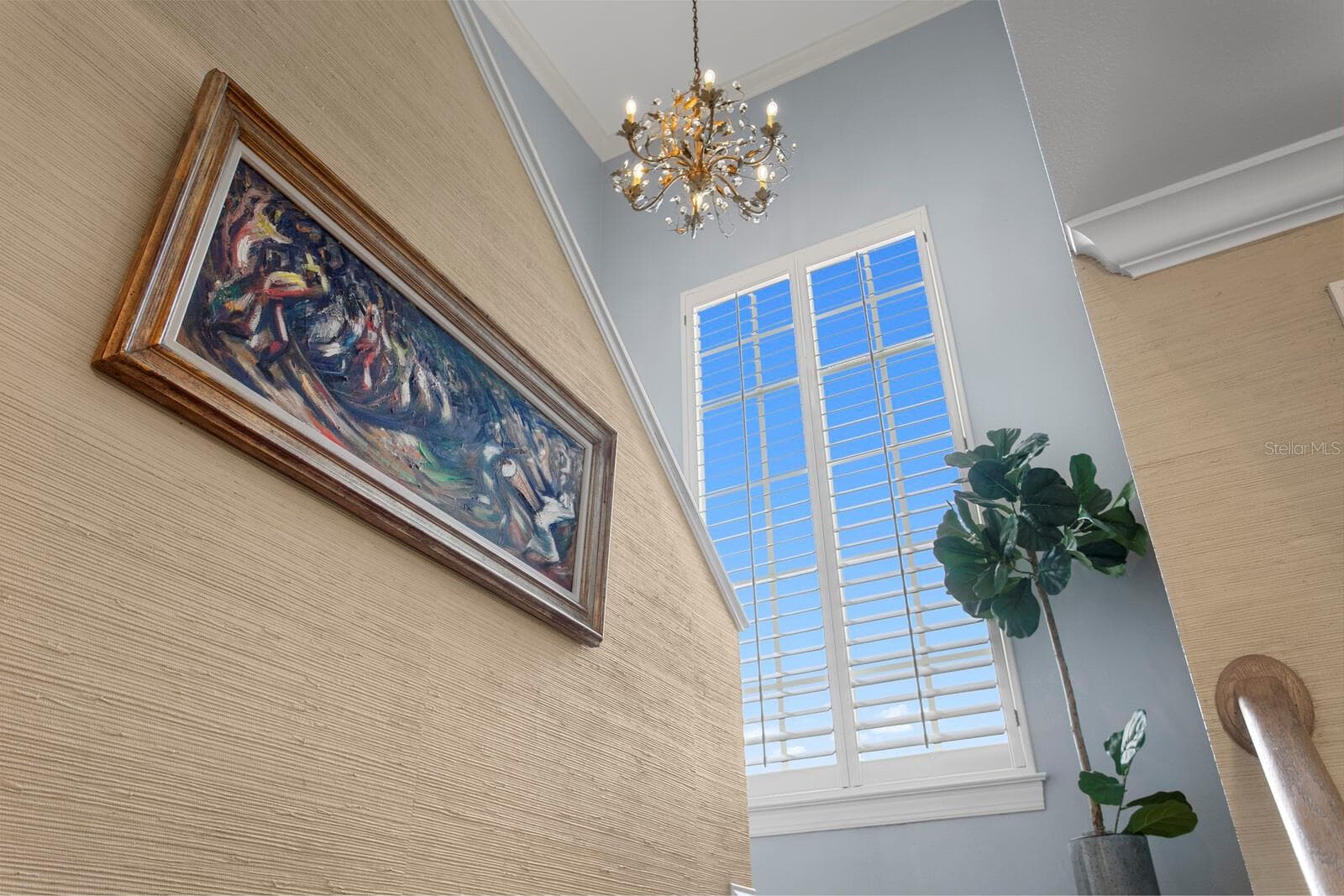 Oversized Window Along Stairway - 908 HARBOUR BAY DR, TAMPA
