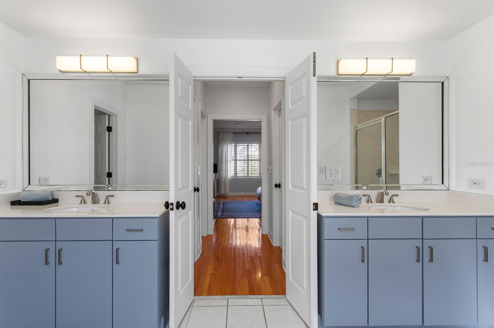 Primary Bathroom - 908 HARBOUR BAY DR, TAMPA