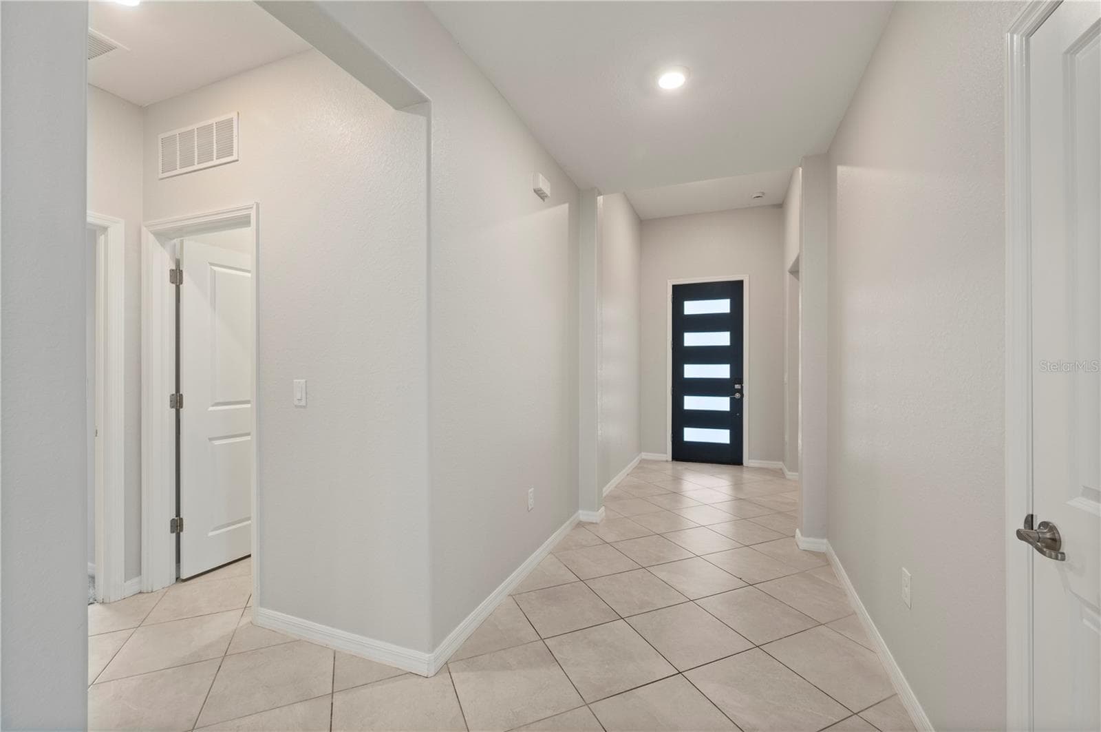 Single Family Residence at 43572 TREADWAY DR, PUNTA GORDA, photo 5 of 86