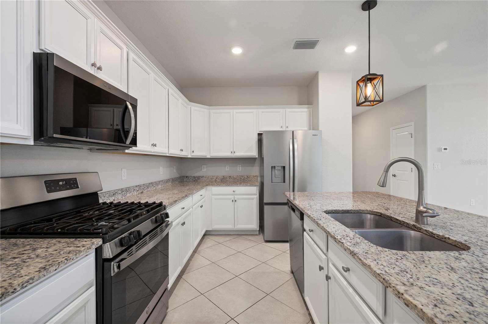 Single Family Residence at 43572 TREADWAY DR, PUNTA GORDA, photo 19 of 86