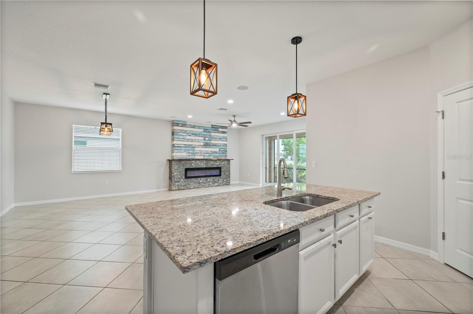 Single Family Residence at 43572 TREADWAY DR, PUNTA GORDA, photo 20 of 86