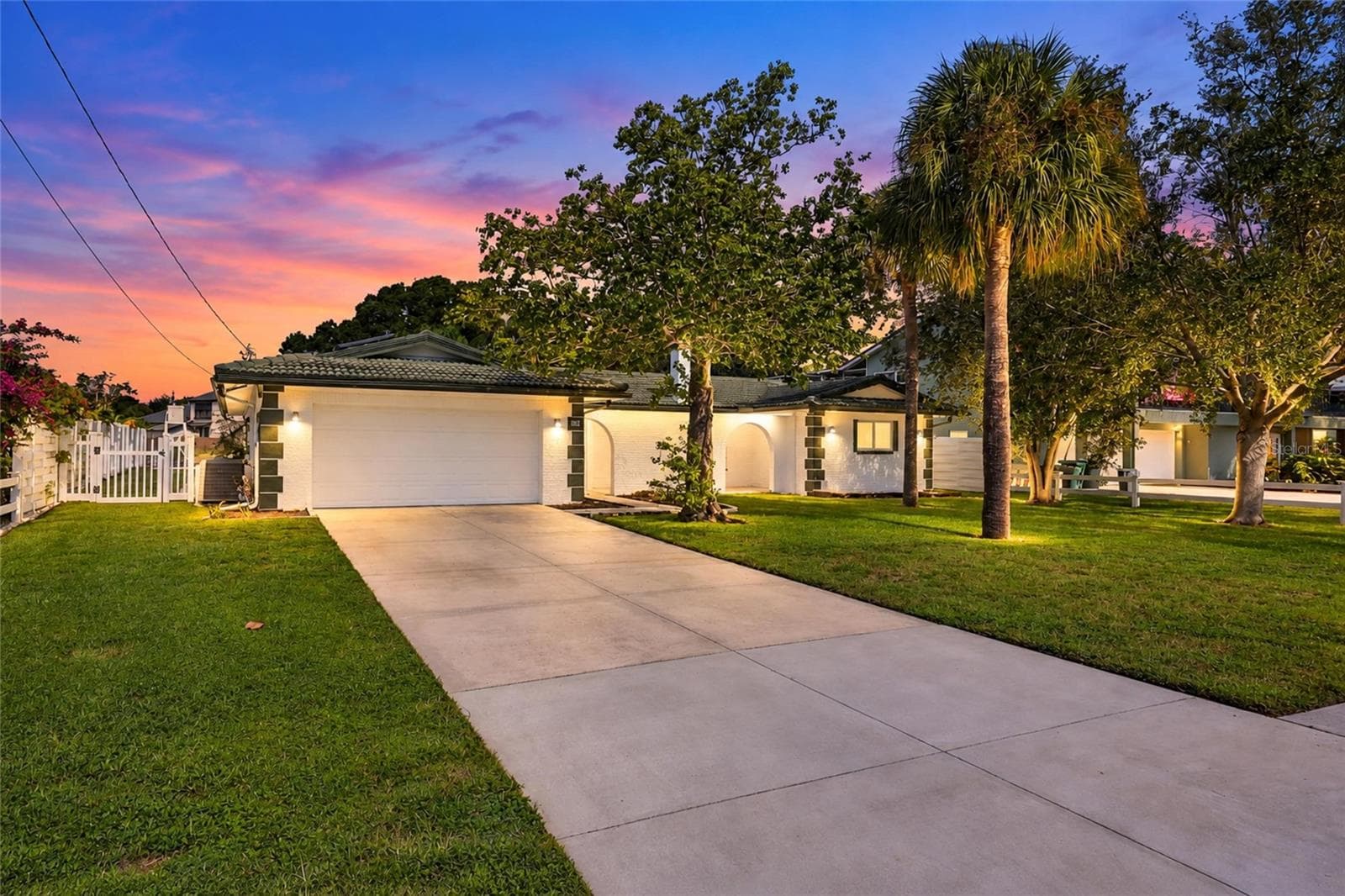 725 S BAYSHORE BLVD