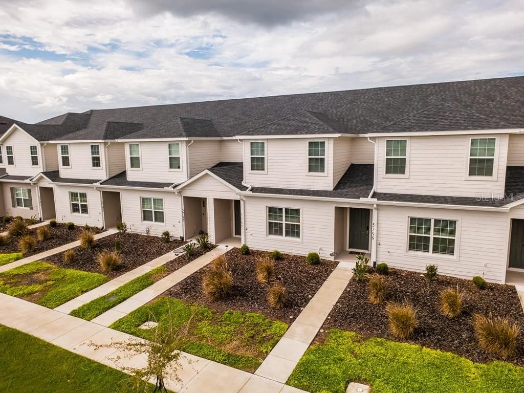 Townhouse at 5797 FRESHWATER CANYON DR, ST CLOUD