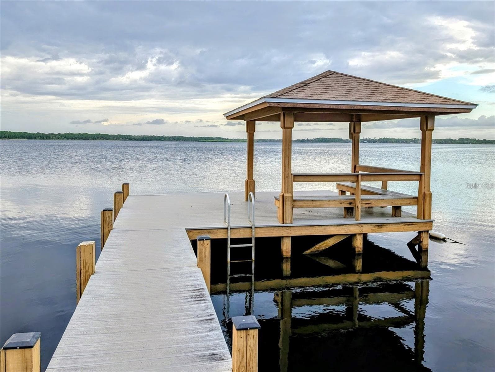 Isle of Pines community lakefront park - 14335 FRESNO DR, ORLANDO