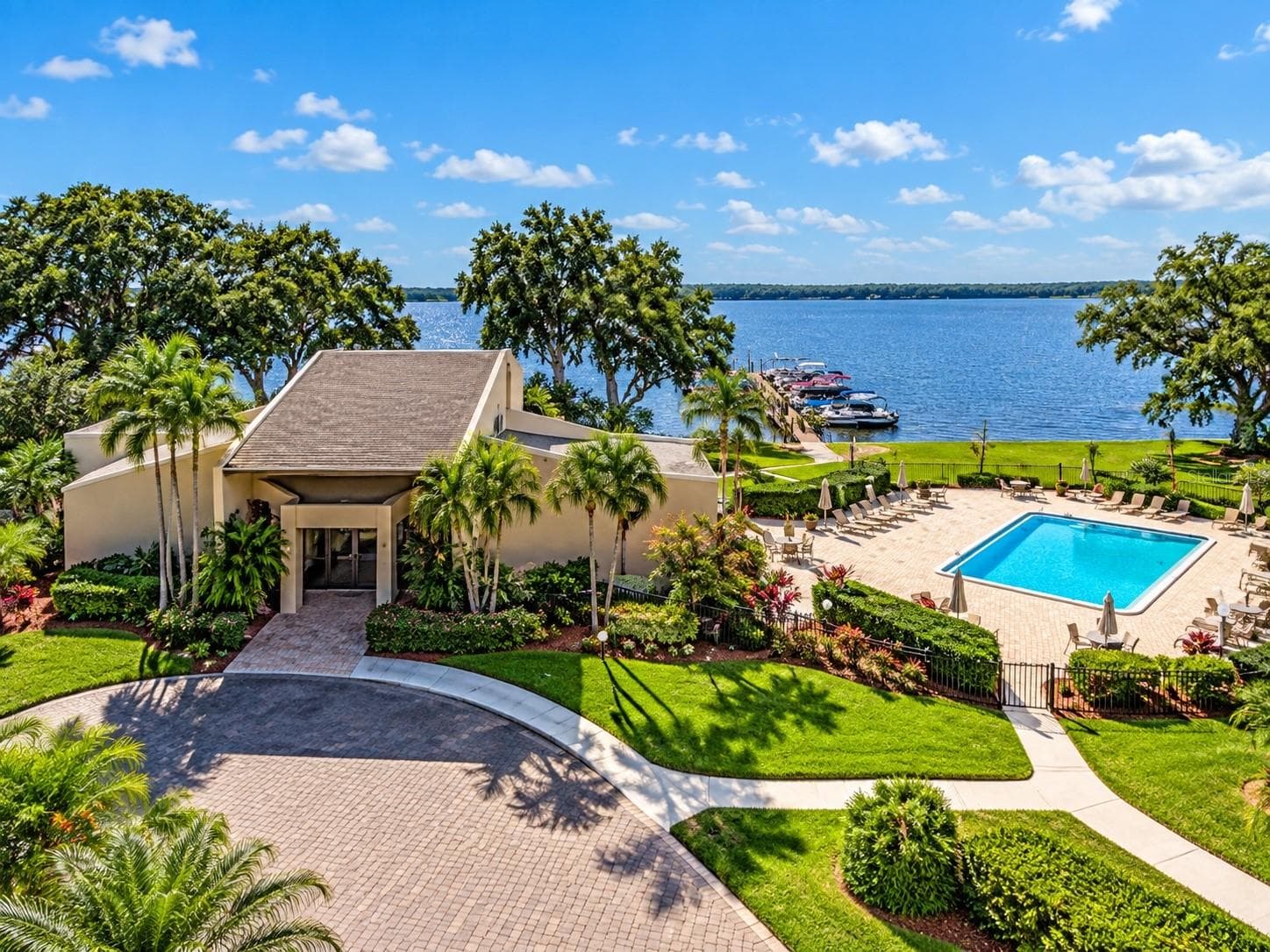 Condominium at 90 S HIGHLAND AVE #202, TARPON SPRINGS, photo 17 of 18