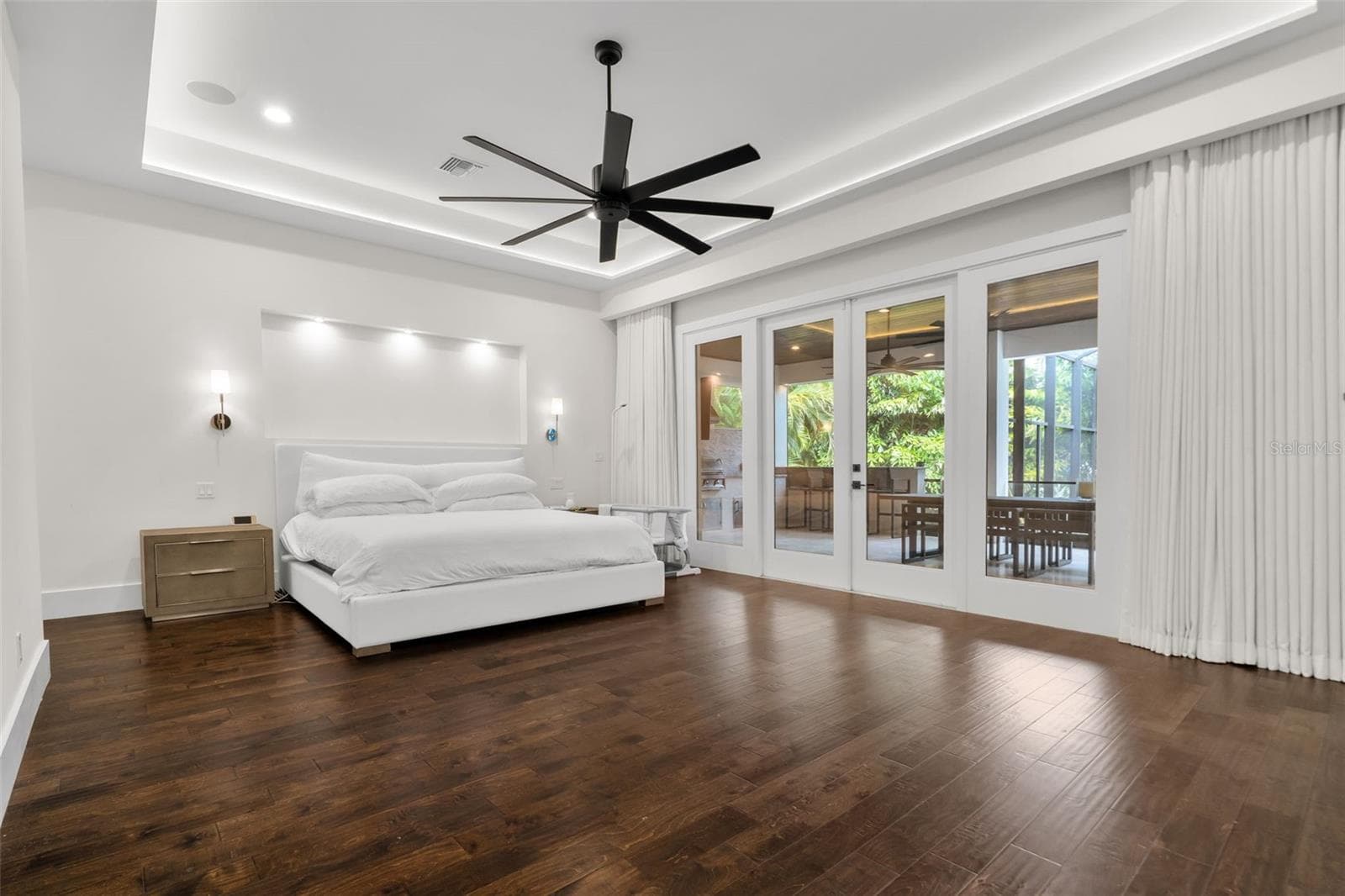 Single Family Residence at 5021 W HOMER AVE, TAMPA, photo 13 of 42