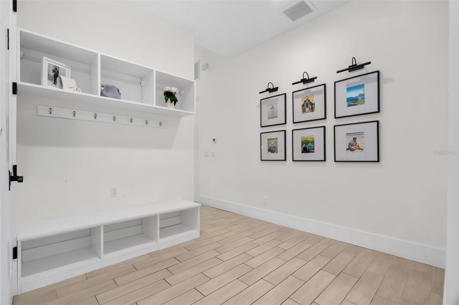 Single Family Residence at 5021 W HOMER AVE, TAMPA, photo 28 of 42
