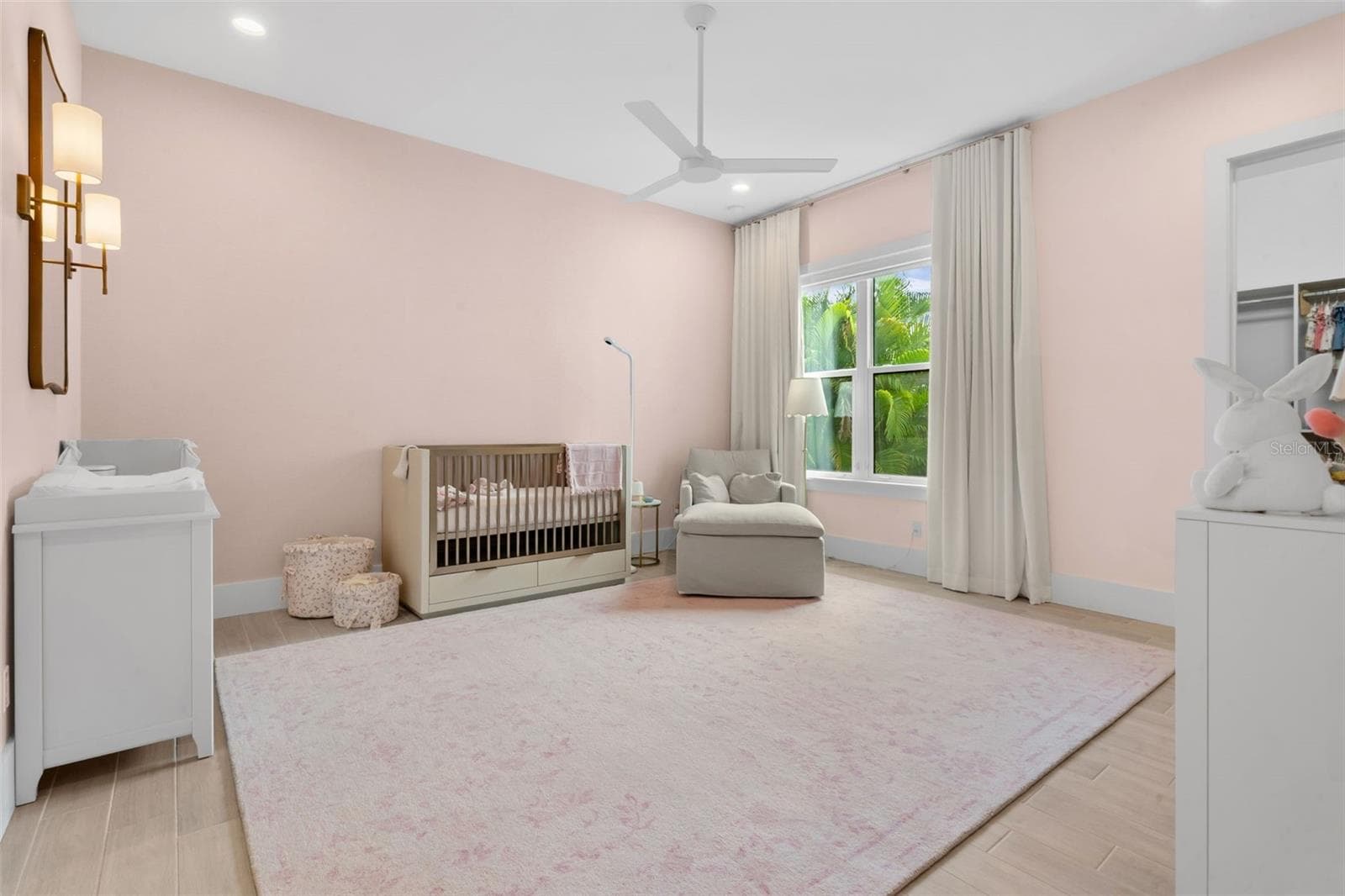 Single Family Residence at 5021 W HOMER AVE, TAMPA, photo 30 of 42