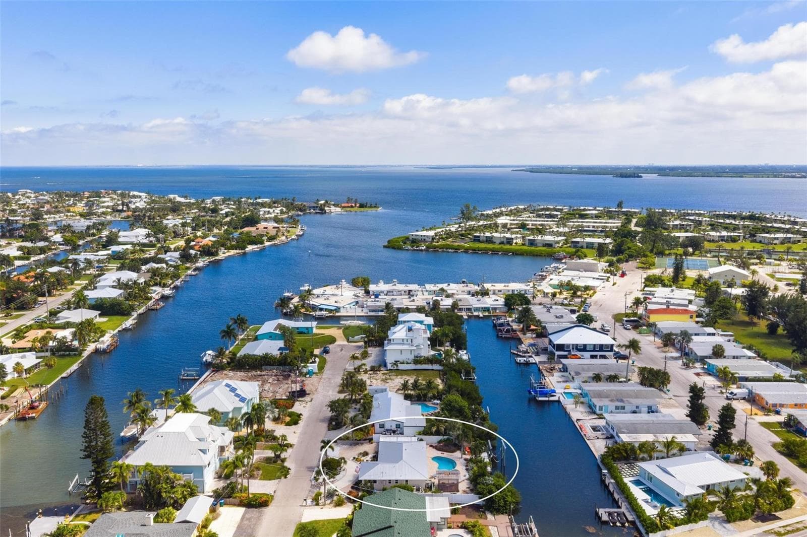 Aerial views to the east and the intracoastal waterway - 503 65TH ST, HOLMES BEACH
