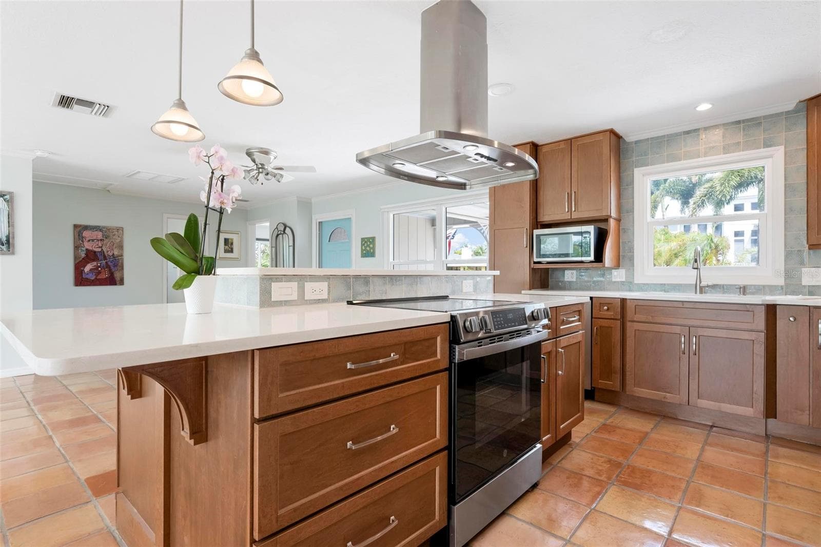 Single Family Residence at 503 65TH ST, HOLMES BEACH, photo 17 of 64
