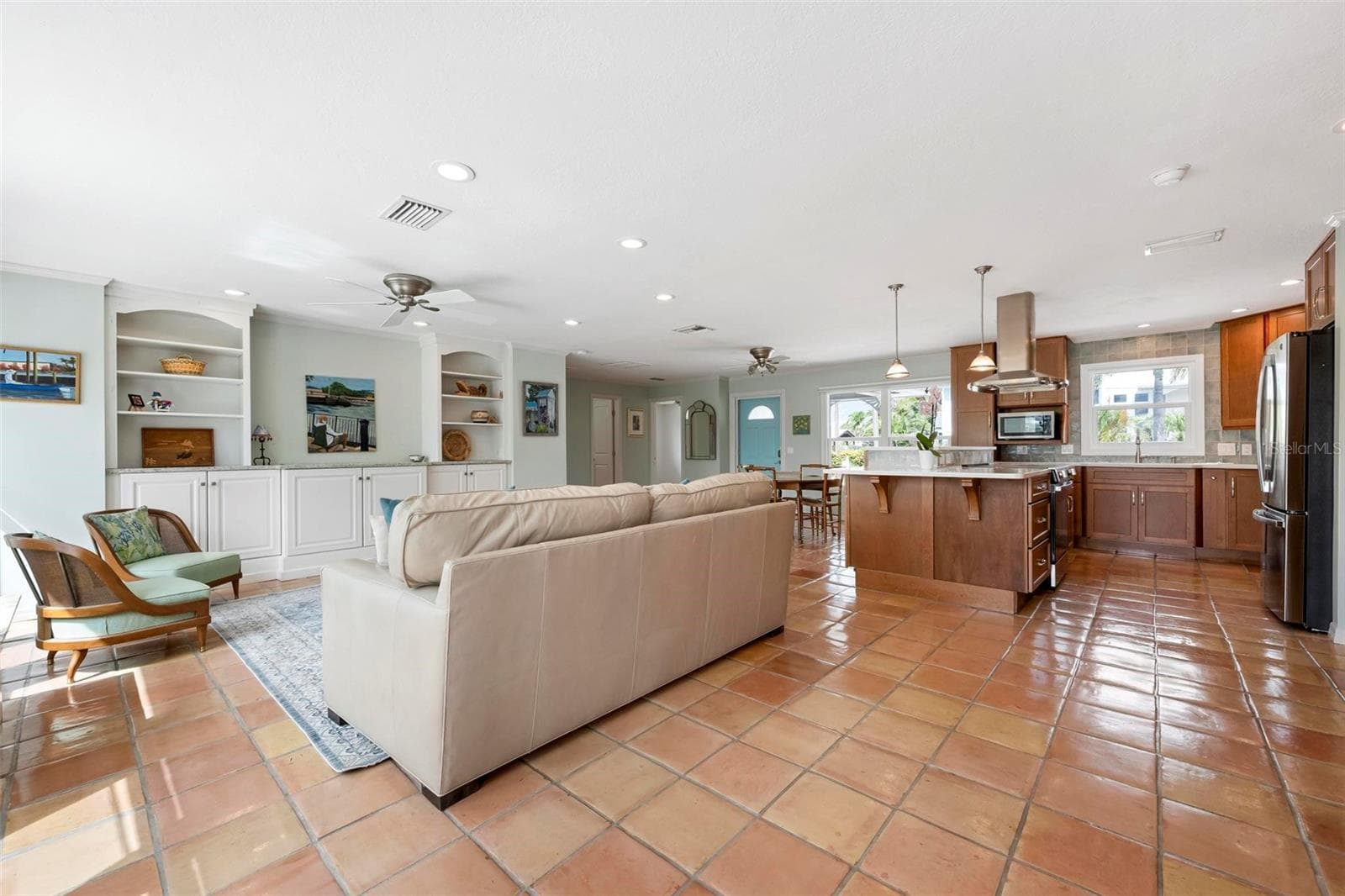 Open concept living - 503 65TH ST, HOLMES BEACH