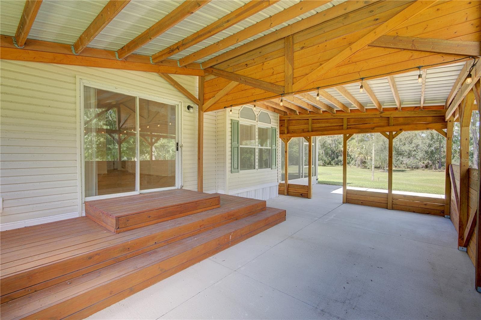 Manufactured Home at 420 SMITH RD, OSTEEN, photo 45 of 77