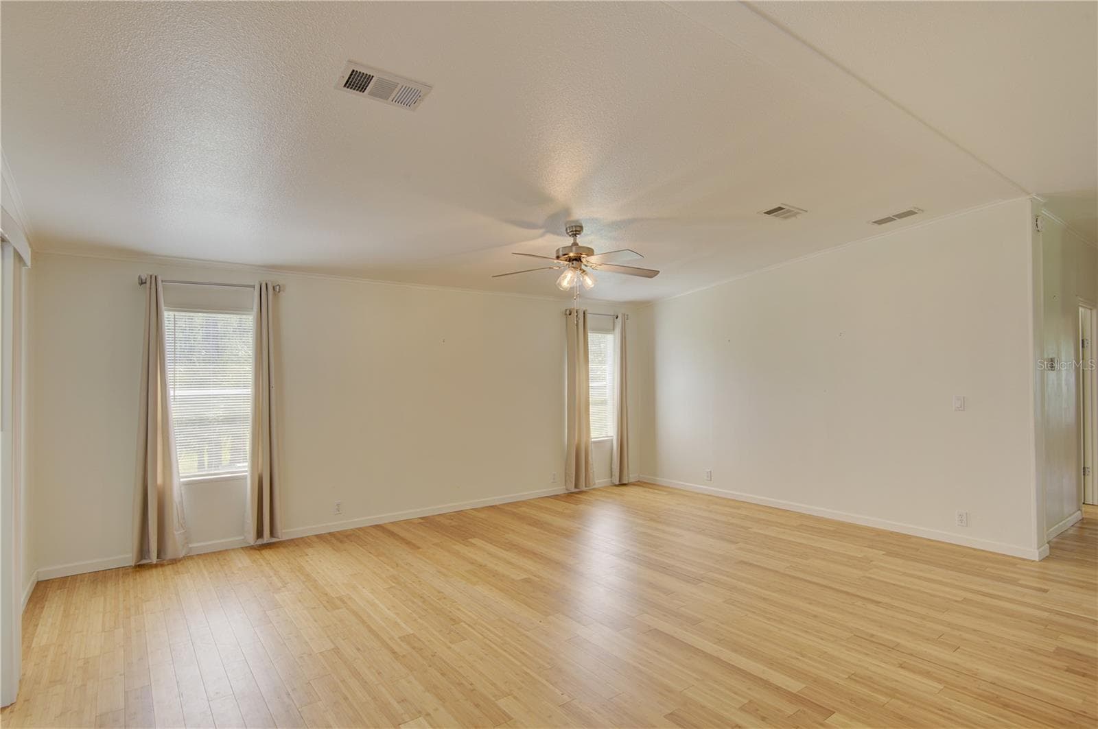 Manufactured Home at 420 SMITH RD, OSTEEN, photo 52 of 77