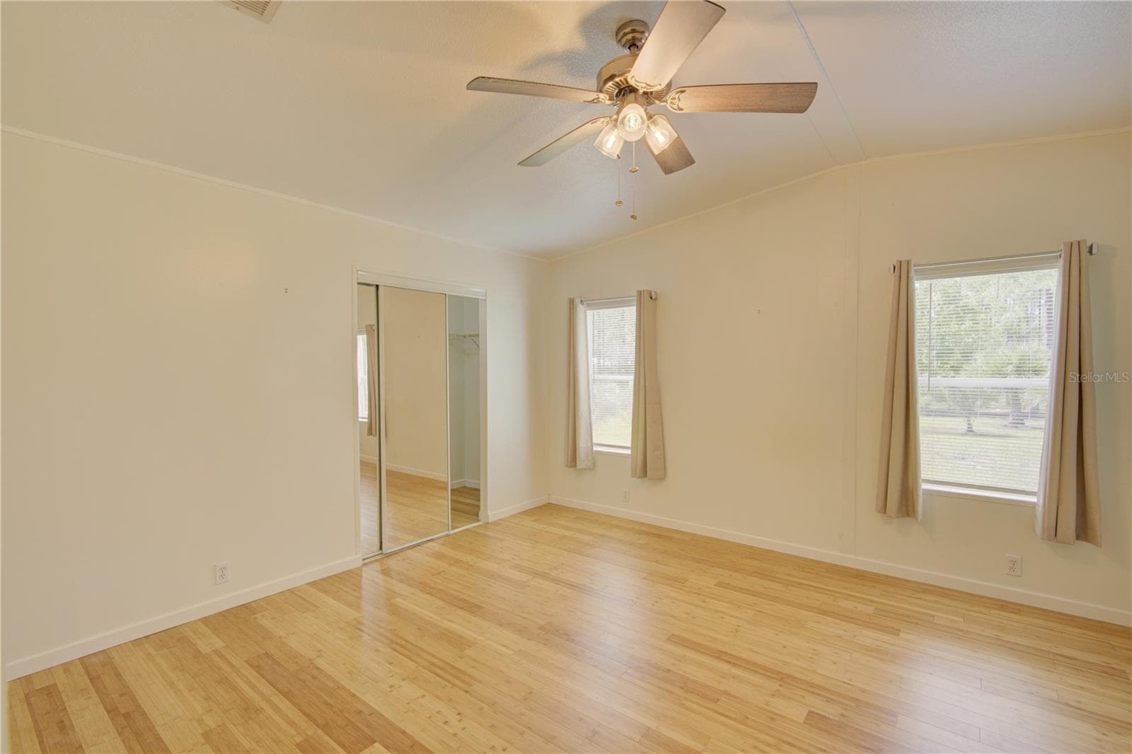 Manufactured Home at 420 SMITH RD, OSTEEN, photo 61 of 77